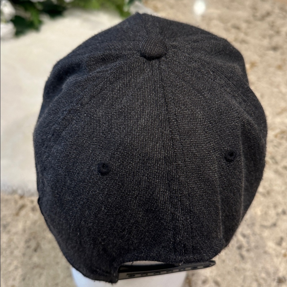 Volcom hat - Picture 5 of 6